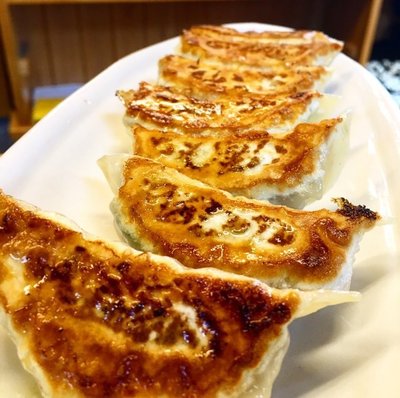 暑い夏には餃子!世の中餃子ブームだし、全国の餃子を取り寄せて食べ比べよう!