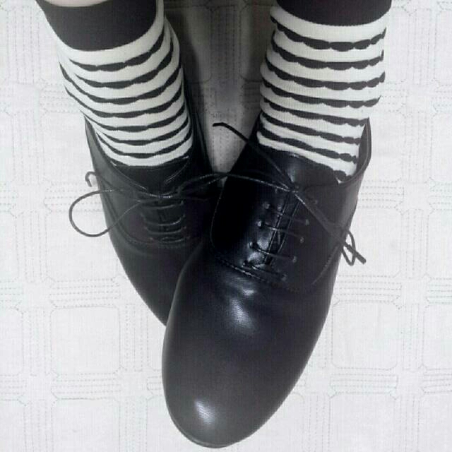 レースアップシューズ