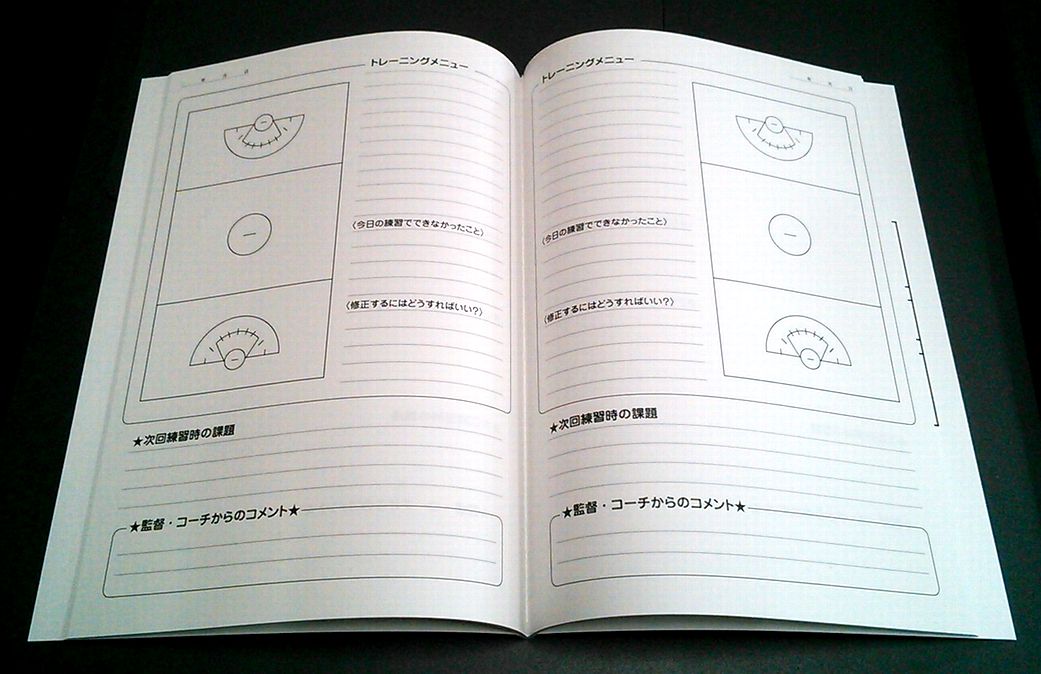 女子用のラクロスノートです。